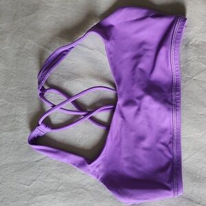 Lululemon sports bra